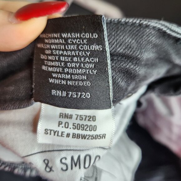 Buckle Black NWOT Fit 53 Flare Stretch Size 25x32 - Picture 3 of 8